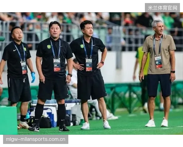 国安新帅首次公开课吸引国内教练圈关注
